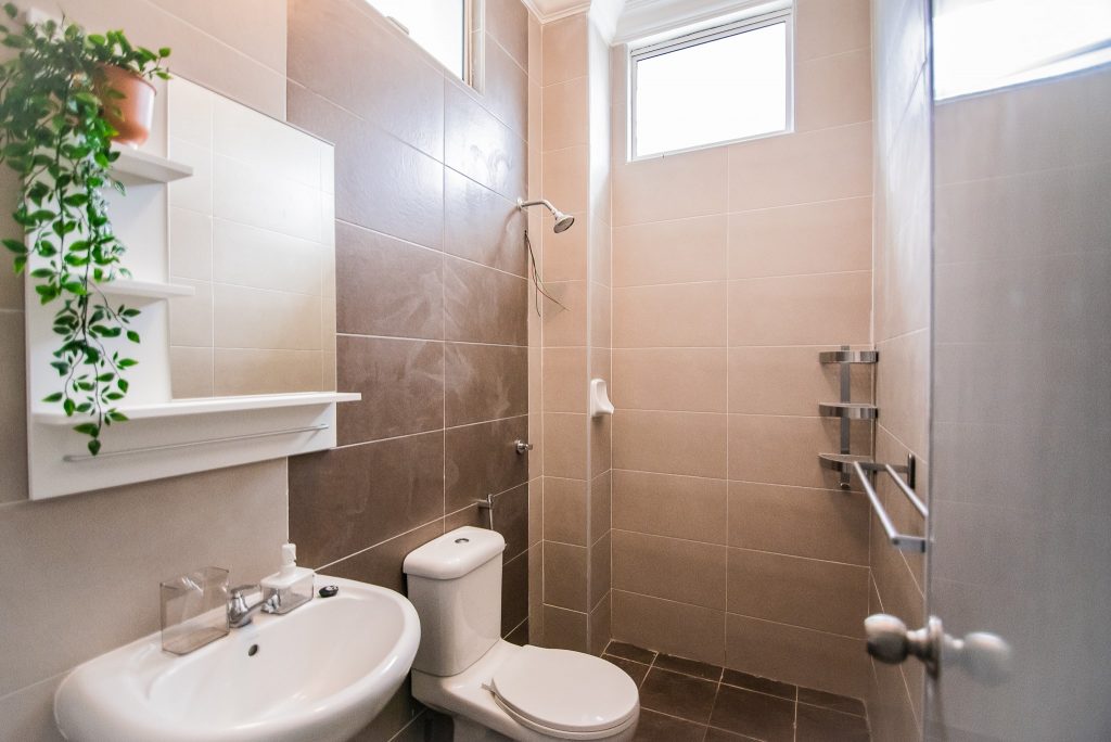 19- Kids Toilet-min