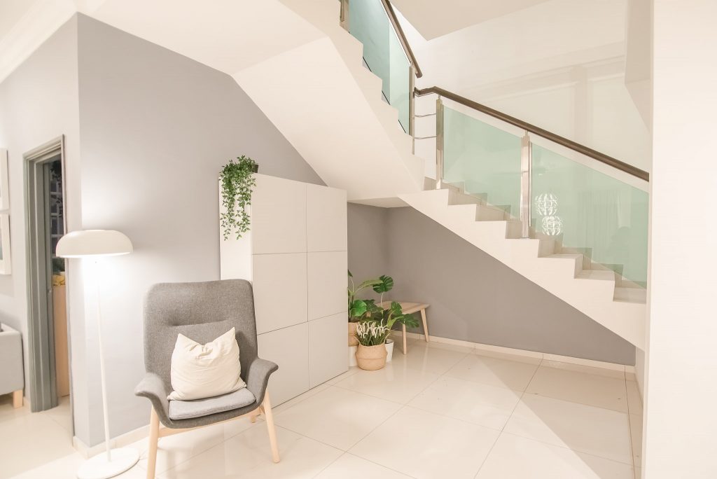3- Staircase-min