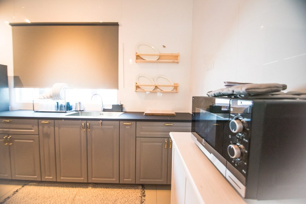 7- Kitchen-min